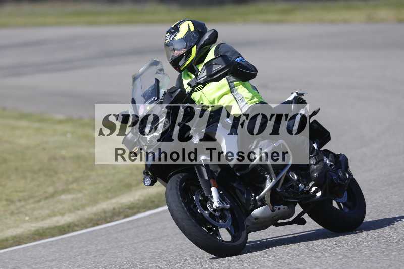 /01 02.04.2026 MAZ ADR/Gruppe gelb Gruppe gruen/Instruktoren